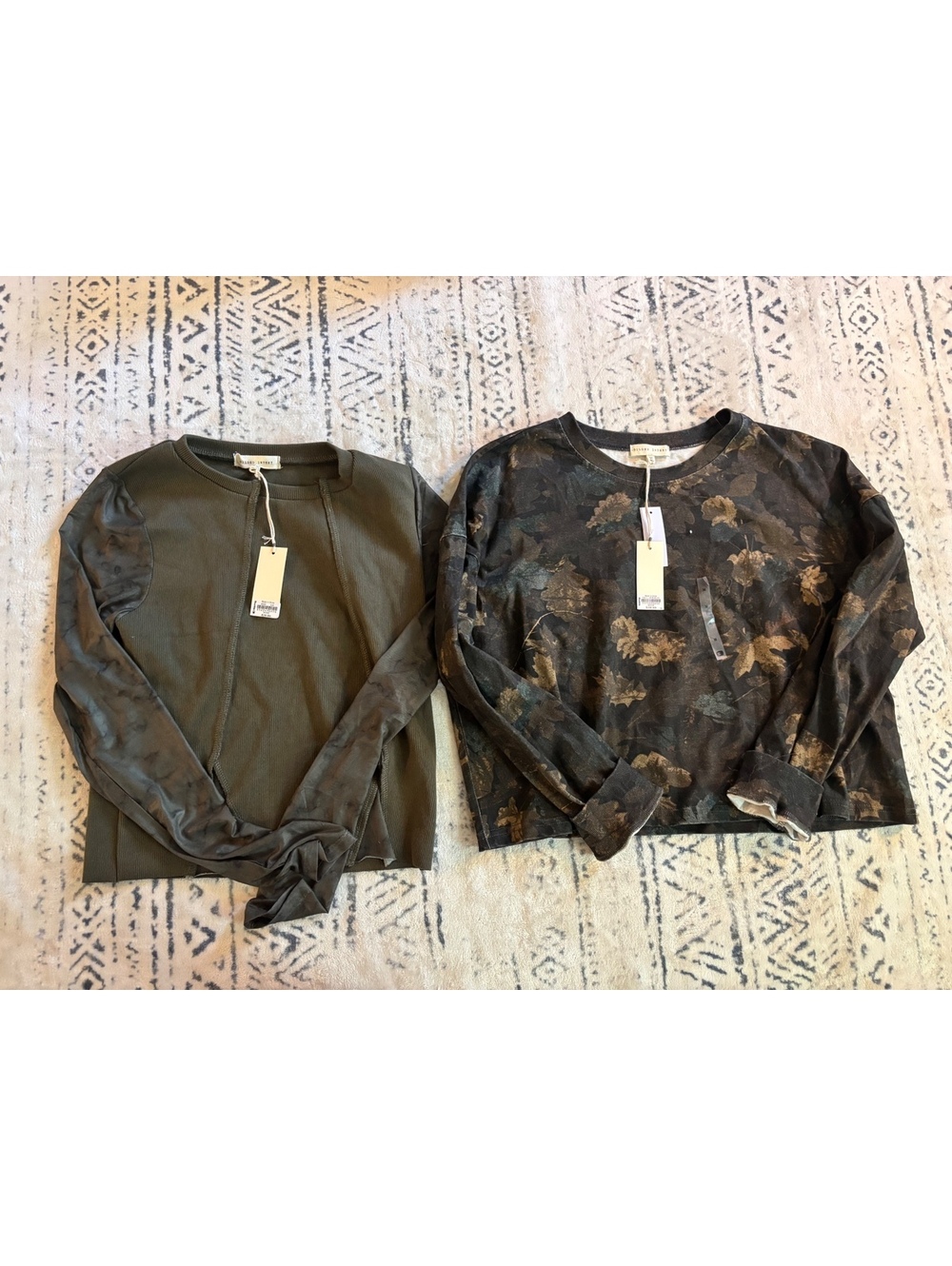Gilded Intent Women's Long Sleeve Tops, Size Medium, Set of 2